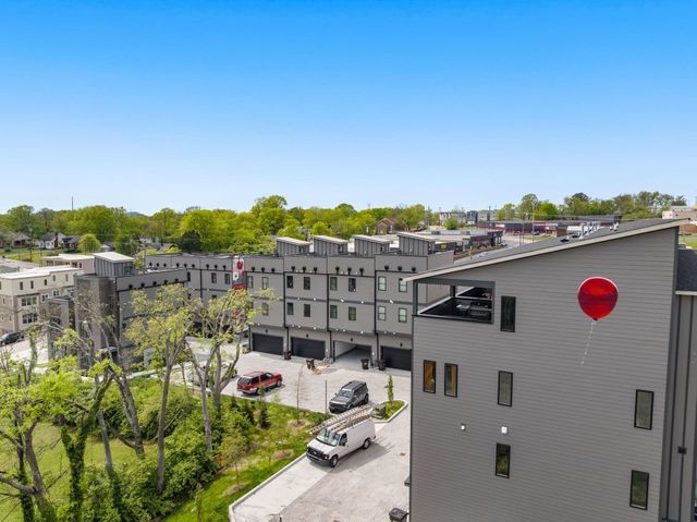 2000 S Hamilton Rd Apt 15, Nashville, TN 37218