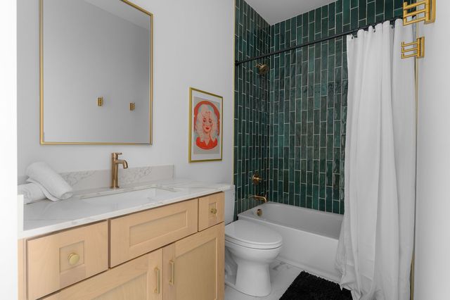 2000 S Hamilton Rd Apt 15, Nashville, TN 37218