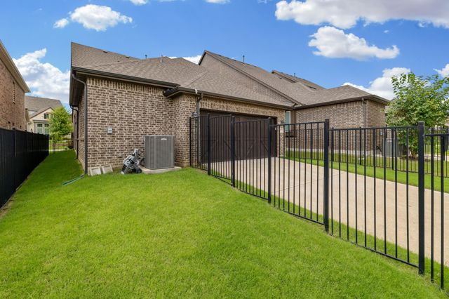 8212 Bethpage Drive, Mckinney, TX 75070