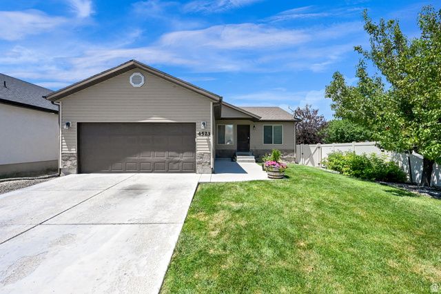 4523 N BUCKBOARD ST, Eagle Mountain, UT 84005
