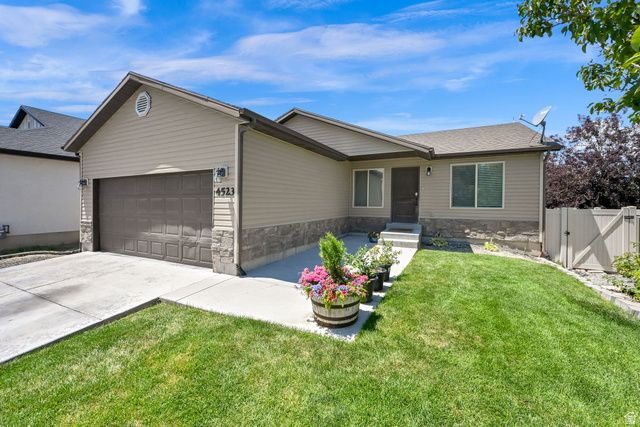 4523 N BUCKBOARD ST, Eagle Mountain, UT 84005