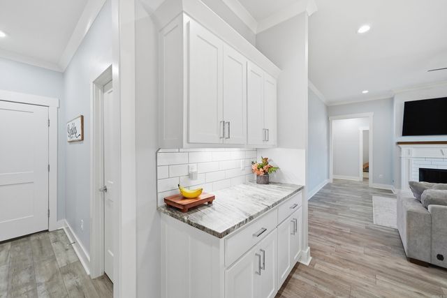 2319 Pleasant Cove, Conway, AR 72034