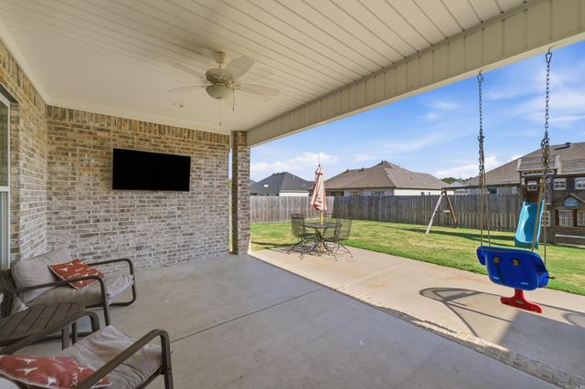 2319 Pleasant Cove, Conway, AR 72034