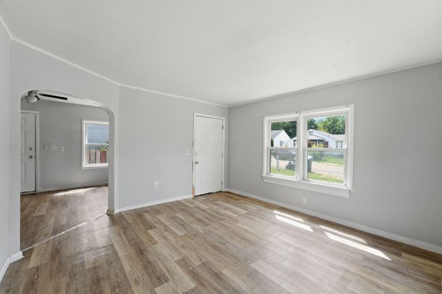 2178 Safford Avenue, Columbus, OH 43223