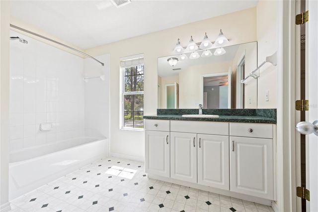 16603 SW 15TH AVENUE, Newberry, FL 32669