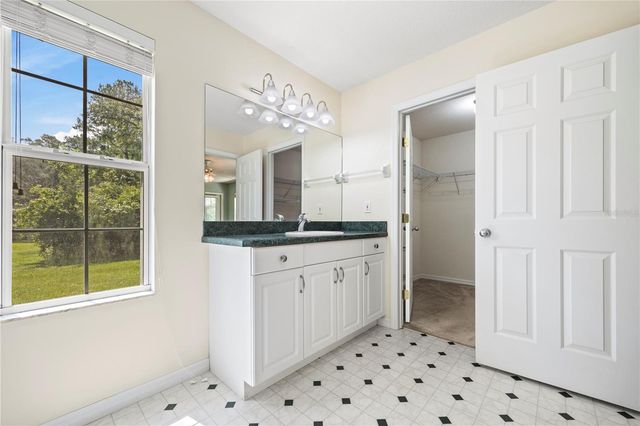 16603 SW 15TH AVENUE, Newberry, FL 32669
