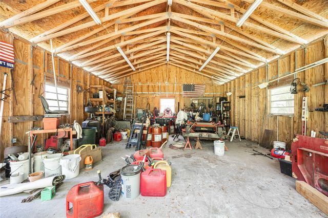 16603 SW 15TH AVENUE, Newberry, FL 32669