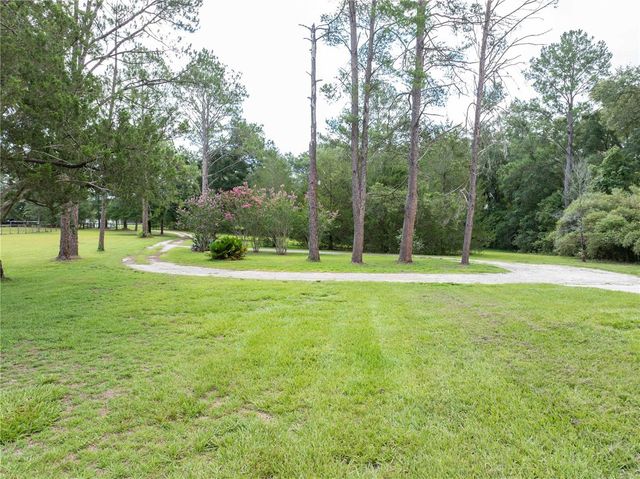 16603 SW 15TH AVENUE, Newberry, FL 32669