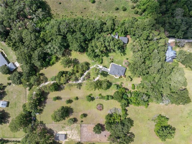 16603 SW 15TH AVENUE, Newberry, FL 32669
