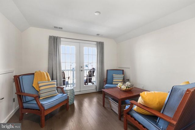 32 WALKILL RD, Little Egg Harbor Twp, NJ 08087