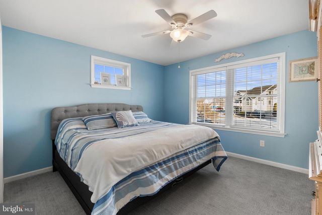 32 WALKILL RD, Little Egg Harbor Twp, NJ 08087