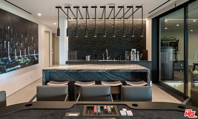 1140 Summit Drive, Beverly Hills, CA 90210