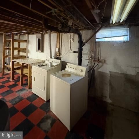 1221 GARFIELD DR, Dover, DE 19901