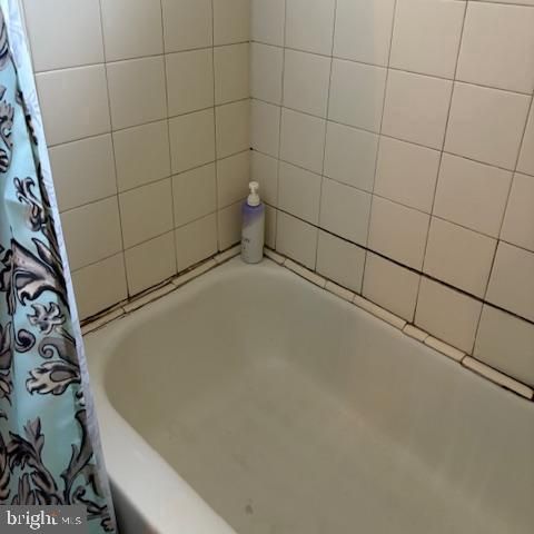 1221 GARFIELD DR, Dover, DE 19901