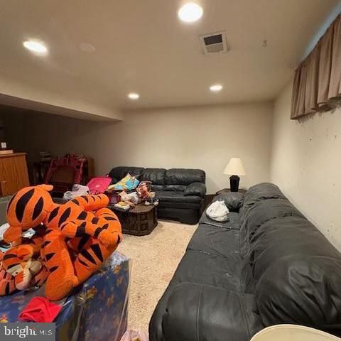 1221 GARFIELD DR, Dover, DE 19901