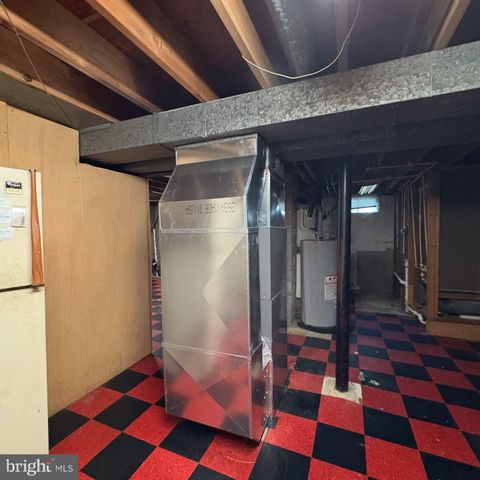 1221 GARFIELD DR, Dover, DE 19901