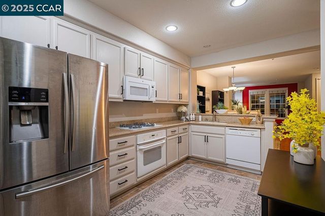 3783 Dunmore Ln, Dublin, CA 94568