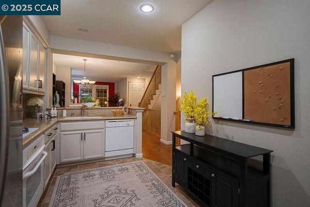 3783 Dunmore Ln, Dublin, CA 94568