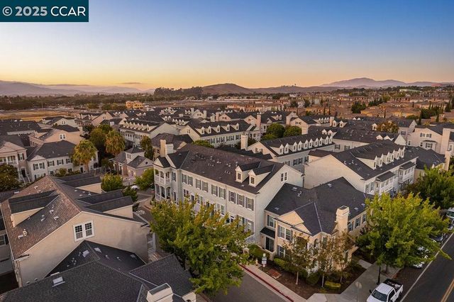 3783 Dunmore Ln, Dublin, CA 94568