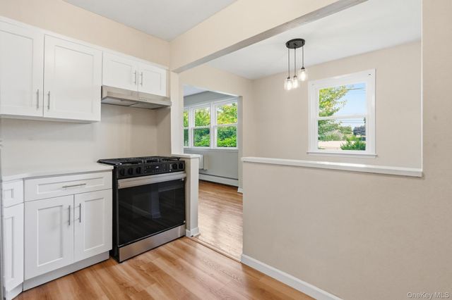4060 Jerusalem Avenue 1D, Seaford, NY 11783