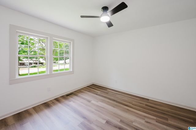 5059 ROSELYN ROAD, Bessemer, AL 35022