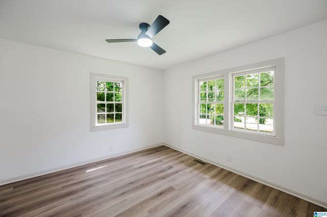 5059 ROSELYN ROAD, Bessemer, AL 35022