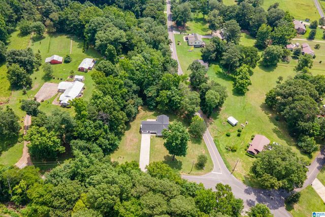 5059 ROSELYN ROAD, Bessemer, AL 35022