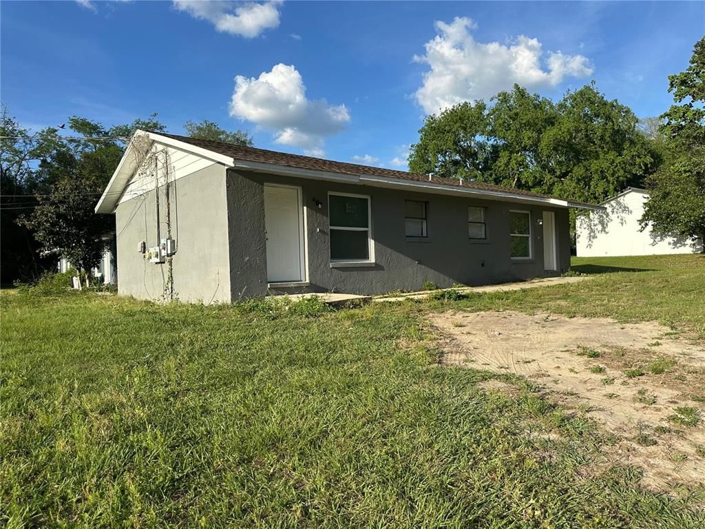 Image 2 of property listing at 5921 NW 9TH STREETS 5911, Ocala, FL 34482