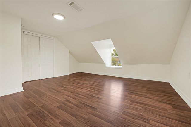 7017 Schley Street, Houston, TX 77087