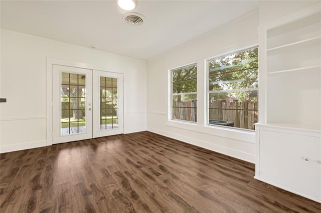 7017 Schley Street, Houston, TX 77087
