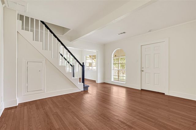 7017 Schley Street, Houston, TX 77087