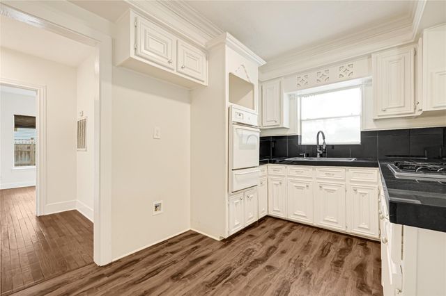 7017 Schley Street, Houston, TX 77087