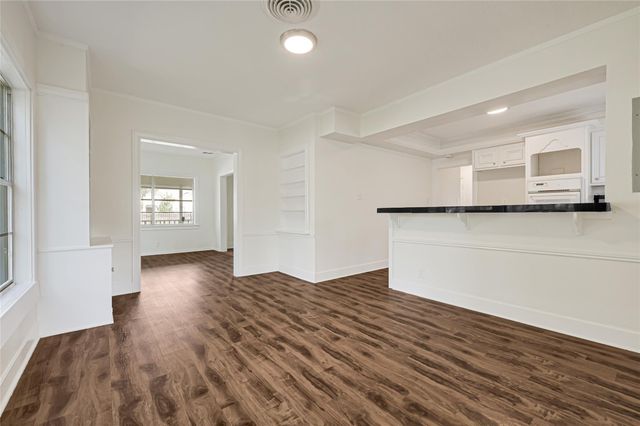 7017 Schley Street, Houston, TX 77087
