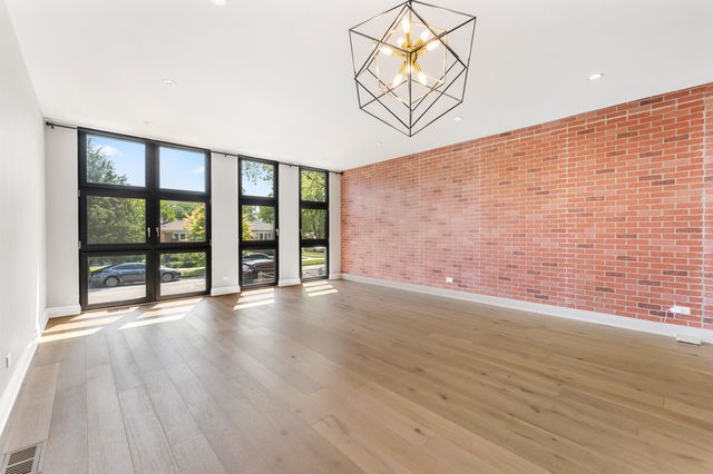 3406 N Keating Avenue, Chicago, IL 60641