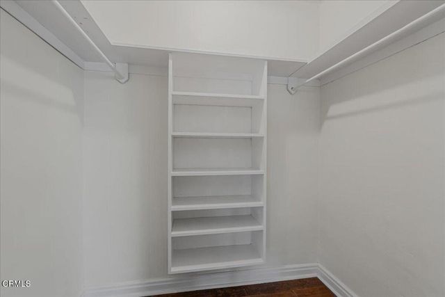 13902 Calvert Street, Los Angeles, CA 91401