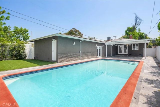 5857 Willis Avenue, Sherman Oaks, CA 91411