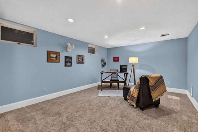 13315 Morgan Avenue S, Burnsville, MN 55337