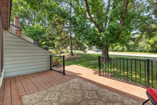 13315 Morgan Avenue S, Burnsville, MN 55337