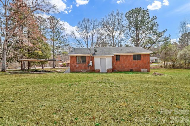 3489 Oakridge Road, Lancaster, SC 29720