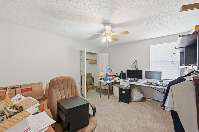 2215 Coyote Trail, Grand Prairie, TX 75052