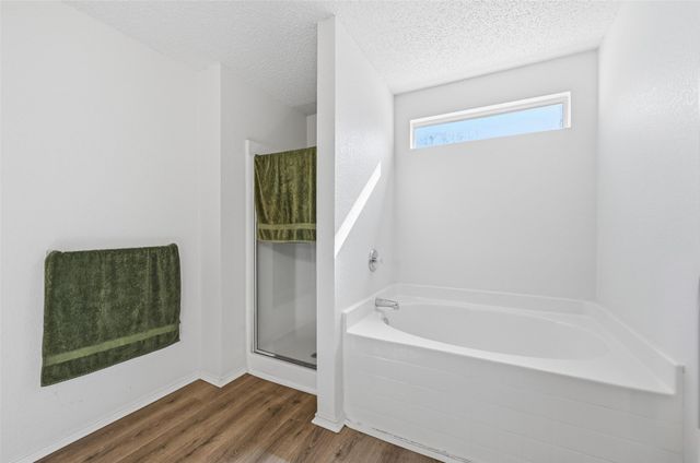 2215 Coyote Trail, Grand Prairie, TX 75052