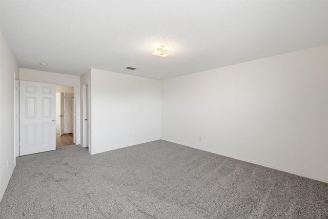 2215 Coyote Trail, Grand Prairie, TX 75052