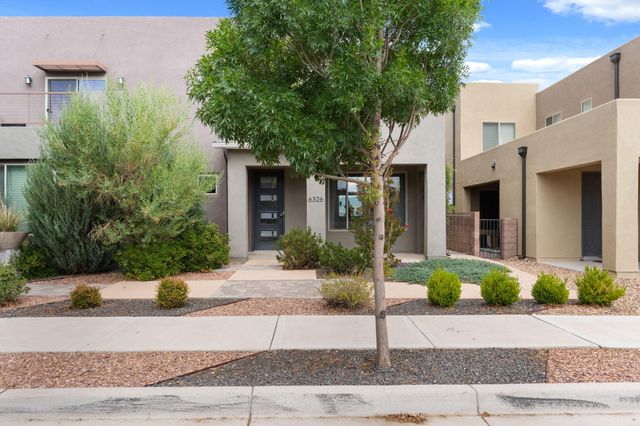6326 Vista Del Bosque Drive NW, Albuquerque, NM 87120