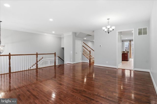 42906 BITTNER SQ, Ashburn, VA 20148