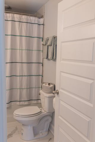 1736 Heritage Dr, Clarksville, TN 37043