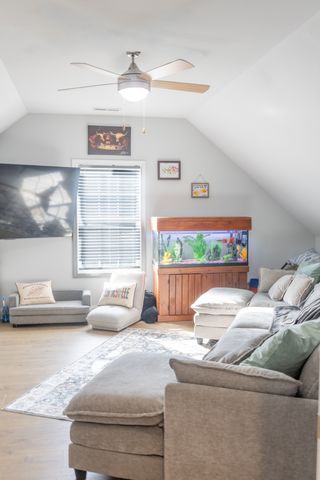 1736 Heritage Dr, Clarksville, TN 37043