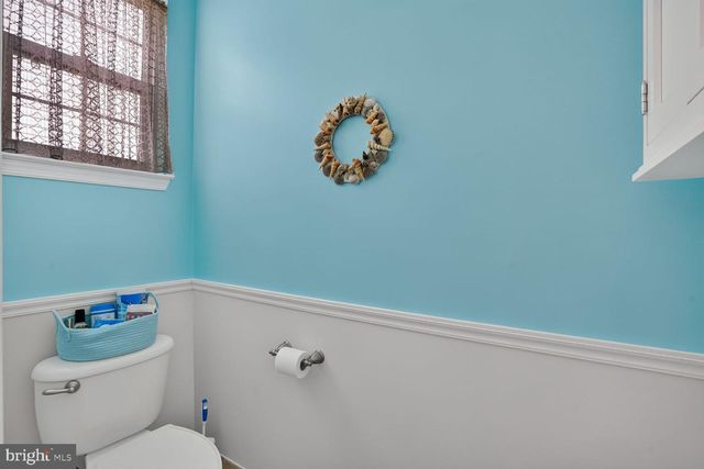17451 FOUR SEASONS DR, Dumfries, VA 22025