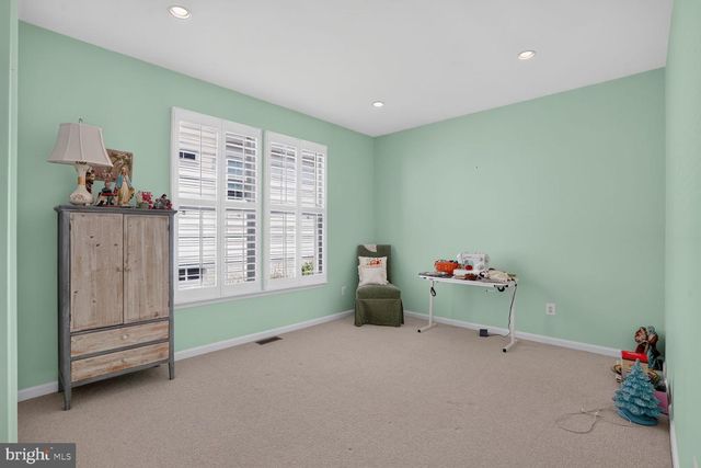 17451 FOUR SEASONS DR, Dumfries, VA 22025