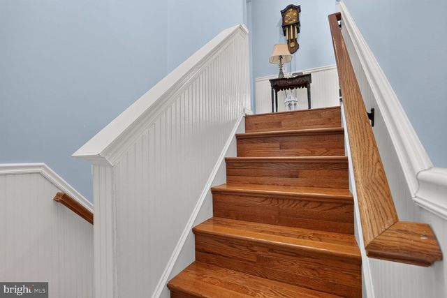 17451 FOUR SEASONS DR, Dumfries, VA 22025