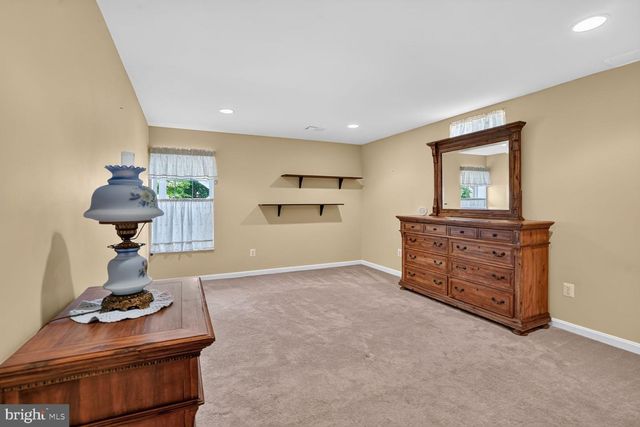 17451 FOUR SEASONS DR, Dumfries, VA 22025